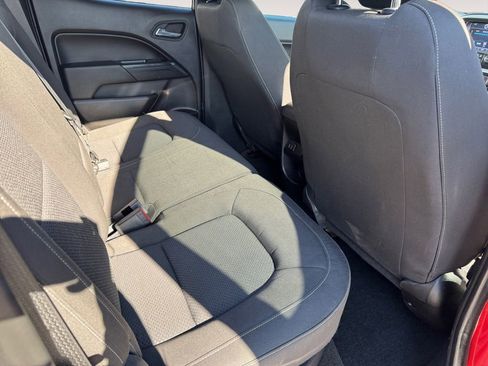 Used 2016 Chevrolet Colorado LT w/ LT Convenience Package image 30