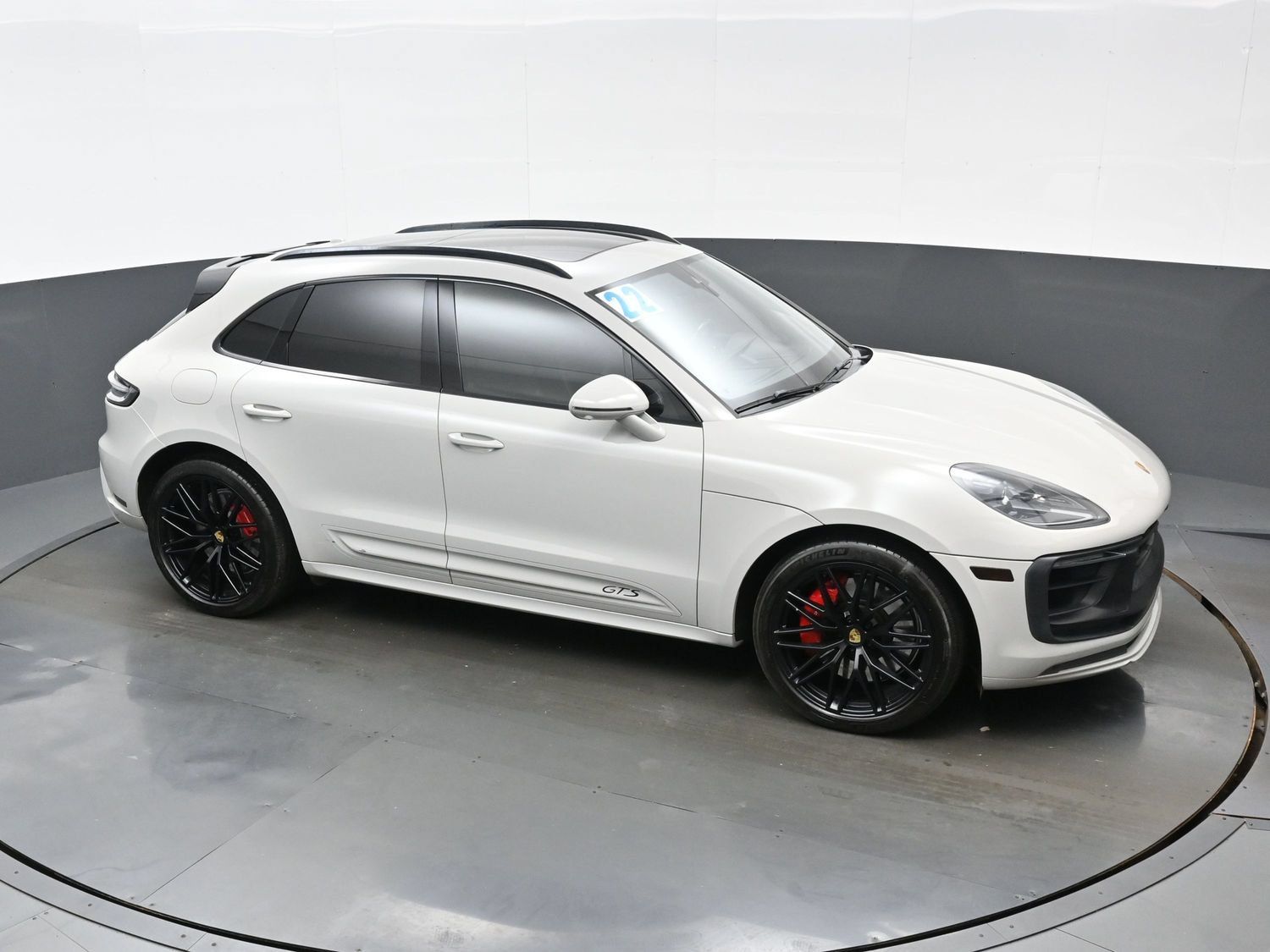 Used 2022 Porsche Macan GTS w/ Premium Package Plus AWD/4WD image 48