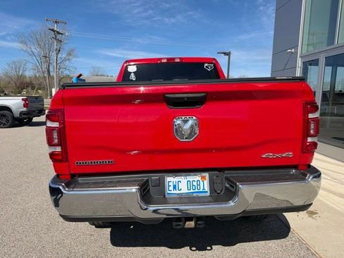 Used 2024 RAM 2500 Big Horn w/ Snow Chief Group AWD/4WD image 8