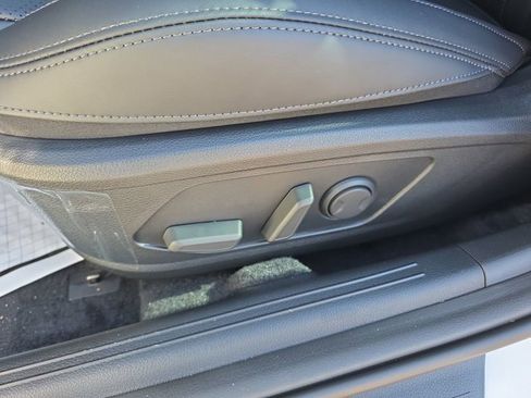 New 2026 Kia K5 EX image 17