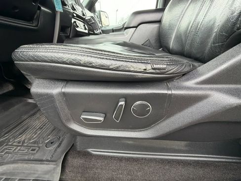 Used 2018 Ford F150 XLT w/ Equipment Group 302A Luxury image 21