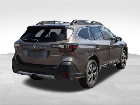 Used 2022 Subaru Outback Limited AWD/4WD image 4