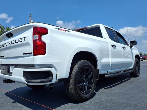 Used 2025 Chevrolet Silverado 1500 Custom w/ LPO, Dark Essentials Package image 6