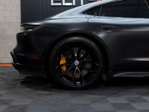 Used 2020 Porsche Taycan Turbo S AWD/4WD image 15