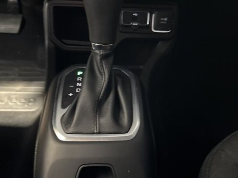 Used 2021 Jeep Renegade Latitude image 42