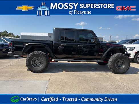 Used 2021 Jeep Gladiator Rubicon AWD/4WD image 7