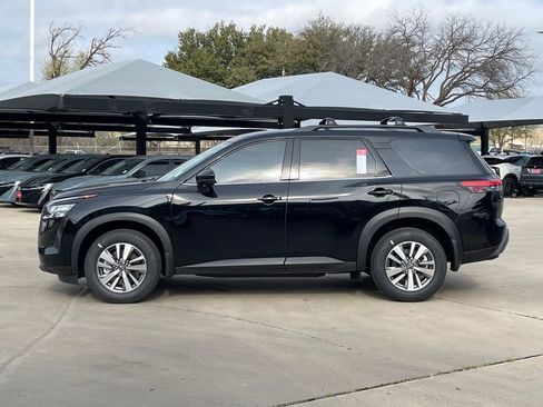 New 2026 Nissan Pathfinder SL AWD/4WD image 2