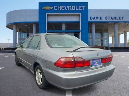 Used 2000 Honda Accord EX image 6