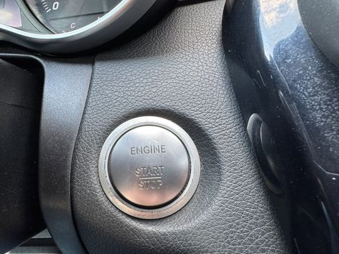 Used 2018 Mercedes-Benz C 300 Coupe image 19