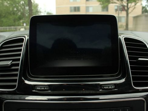 Used 2017 Mercedes-Benz GLE 63 AMG S w/ Premium 3 Package image 34