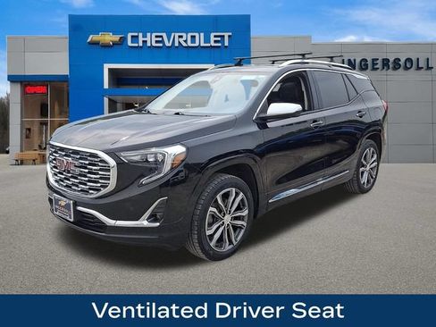 Used 2020 GMC Terrain Denali w/ Denali Premium Package AWD/4WD image 37