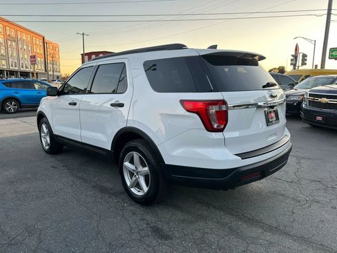 Used 2019 Ford Explorer FWD image 4