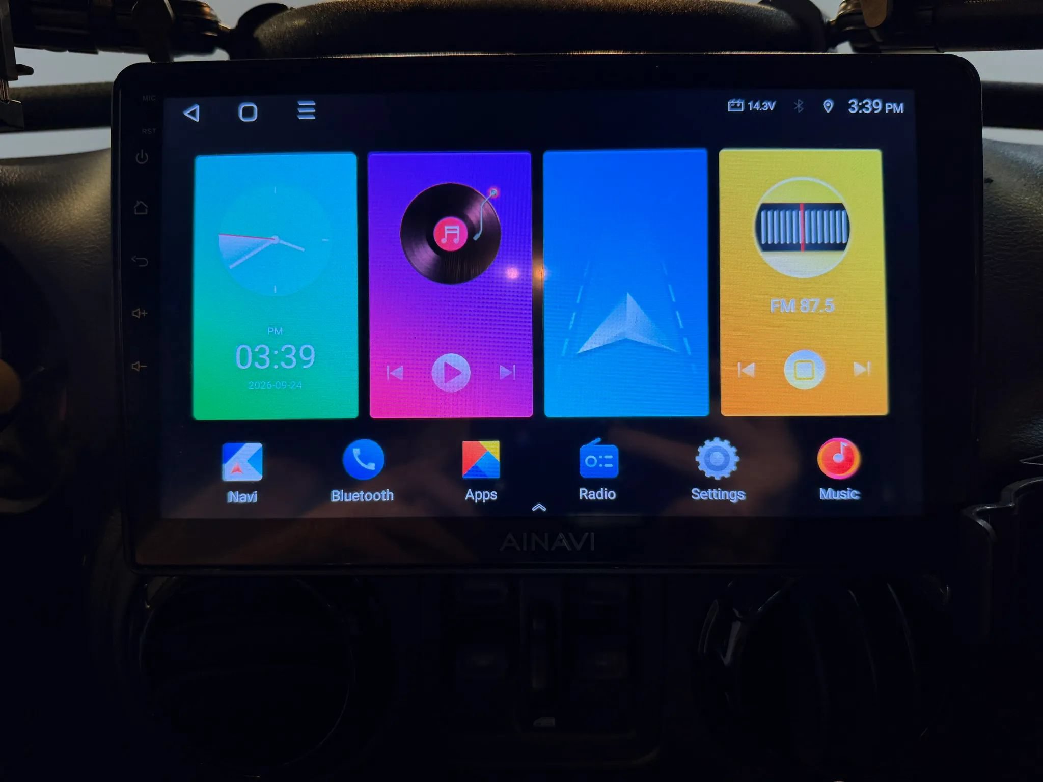 Used 2017 Jeep Wrangler Unlimited Sahara AWD/4WD image 19