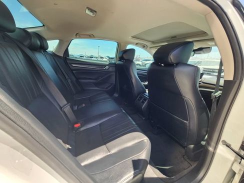 Used 2018 Honda Accord EX-L image 16
