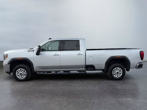 Used 2020 GMC Sierra 2500 SLE w/ SLE Value Package; image 2
