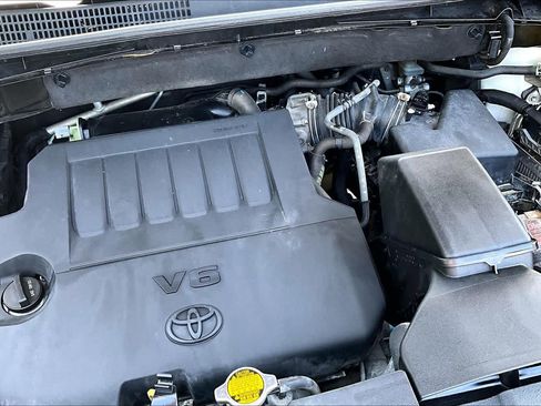 Used 2015 Toyota Highlander Limited Platinum image 35