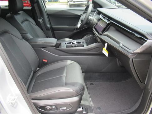New 2026 Jeep Cherokee Overland w/ Advanced Pro Tech Group AWD/4WD image 10