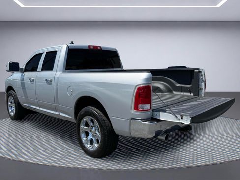 Used 2015 RAM 1500 Laramie w/ Convenience Group AWD/4WD image 7