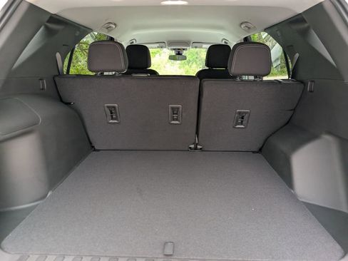 Used 2024 Chevrolet Equinox LS w/ LS Convenience Package FWD image 22