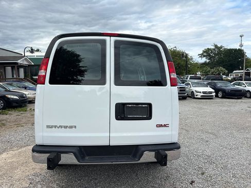 Used 2024 GMC Savana 2500 w/ Driver Convenience Package RWD image 8