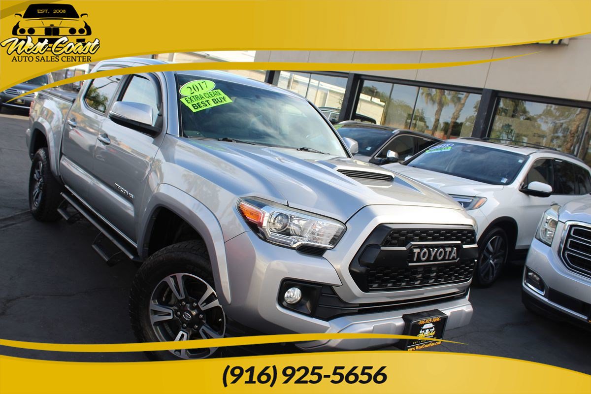 Used 2017 Toyota Tacoma TRD Sport RWD image 1