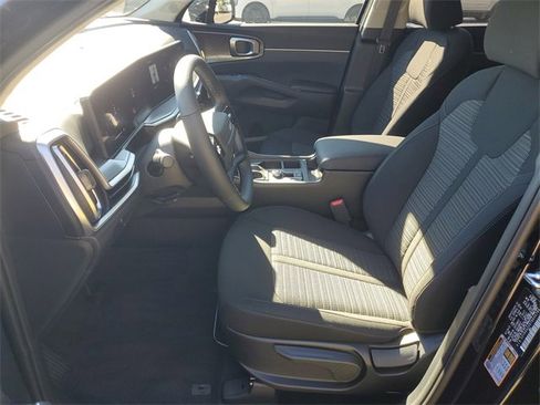 New 2026 Kia Sorento LX image 21