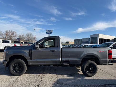 New 2025 Ford F350 XL w/ STX Appearance Package AWD/4WD image 4
