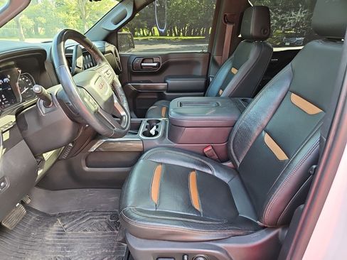 Used 2020 GMC Sierra 1500 AT4 w/ AT4 Premium Package AWD/4WD image 18