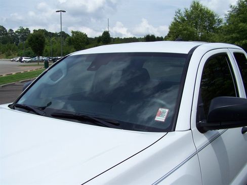 Used 2023 Toyota Tacoma SR image 14