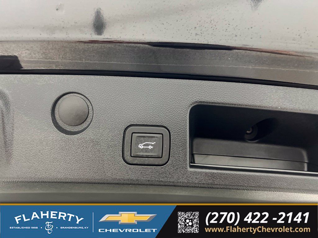 Used 2026 GMC Terrain Denali AWD/4WD image 21
