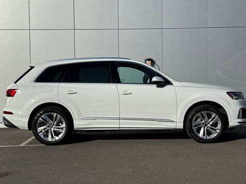 Used 2024 Audi Q7 3.0T Premium image 6