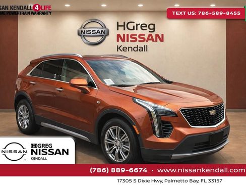 Used 2019 Cadillac XT4 Premium Luxury FWD image 1