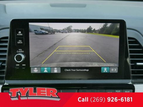 Used 2025 Honda Odyssey EX-L image 49