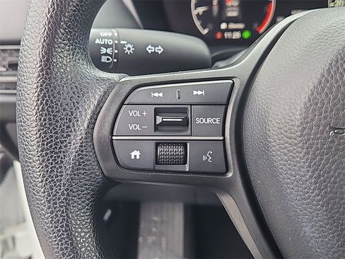 Certified 2023 Honda HR-V LX image 19