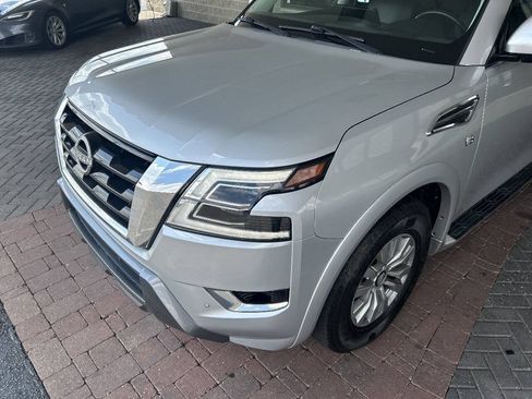 Used 2021 Nissan Armada SV AWD/4WD image 32