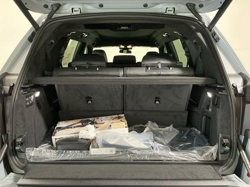 New 2026 BMW X7 xDrive40i AWD/4WD image 32