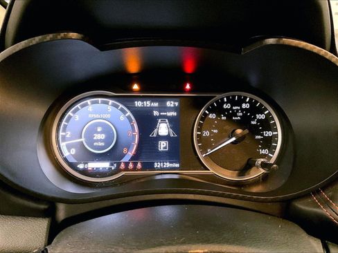 Used 2023 Nissan Versa SR w/ Trunk Package FWD image 19