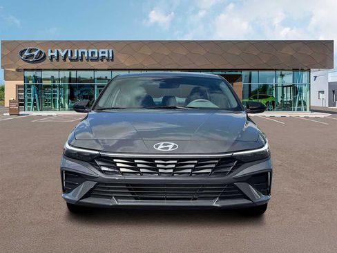 New 2026 Hyundai Elantra Sport image 12