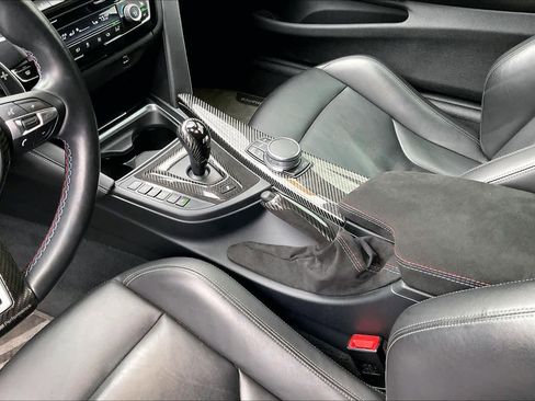 Used 2018 BMW M4 Coupe image 18