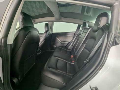 Used 2021 Tesla Model 3 Long Range image 18