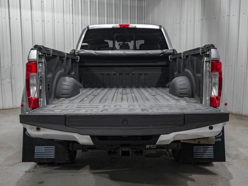 Used 2019 Ford F350 Lariat w/ Lariat Value Package AWD/4WD image 44