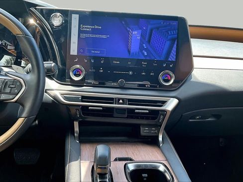 Used 2026 Lexus RX 350 Premium w/ Accessory Package (Z1) FWD image 6