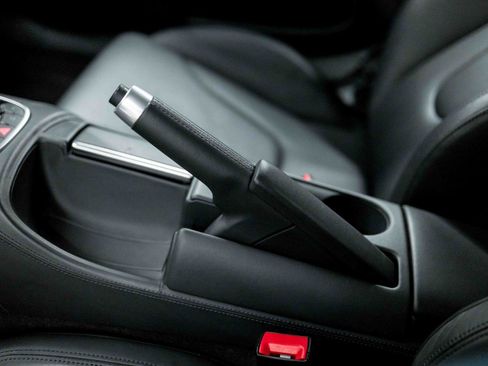 Used 2014 Audi R8 V10 AWD/4WD image 59