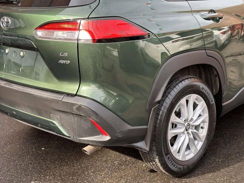 Used 2022 Toyota Corolla Cross LE image 11