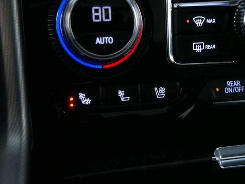 Used 2023 GMC Yukon Denali image 29