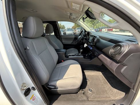 Used 2019 Toyota Tacoma SR w/ SX Package image 16