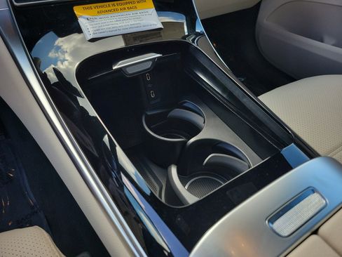 Certified 2026 Mercedes-Benz GLC 300 4MATIC image 22
