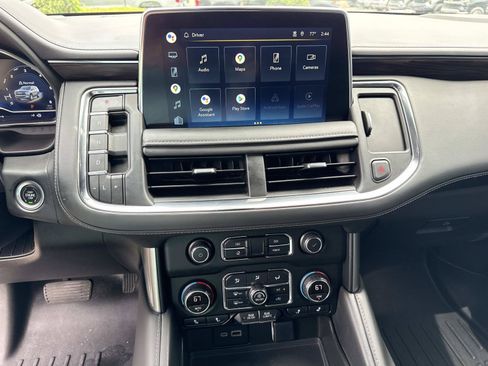 Used 2022 Chevrolet Tahoe LT w/ Luxury Package RWD image 23