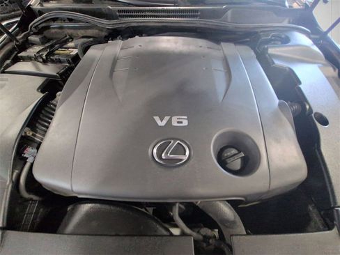 Used 2012 Lexus IS 250C w/ Luxury Pkg image 30