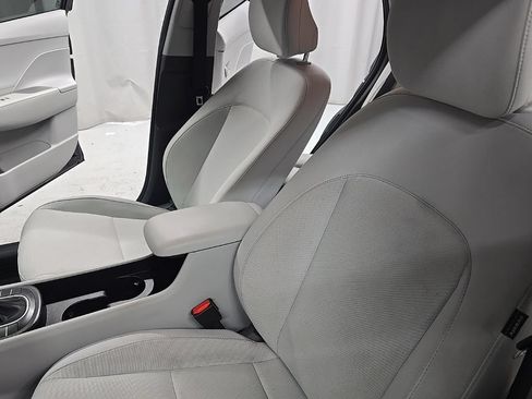 Certified 2024 Hyundai Kona SEL AWD/4WD image 14